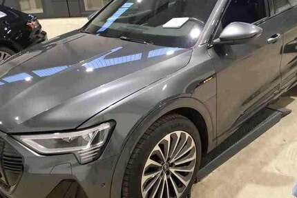 Audi e-tron 57.323 km 34.900 &euro; Hagen 58091