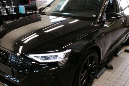 Audi e-tron 9.999 km 35.915 &euro; Hagen 58091