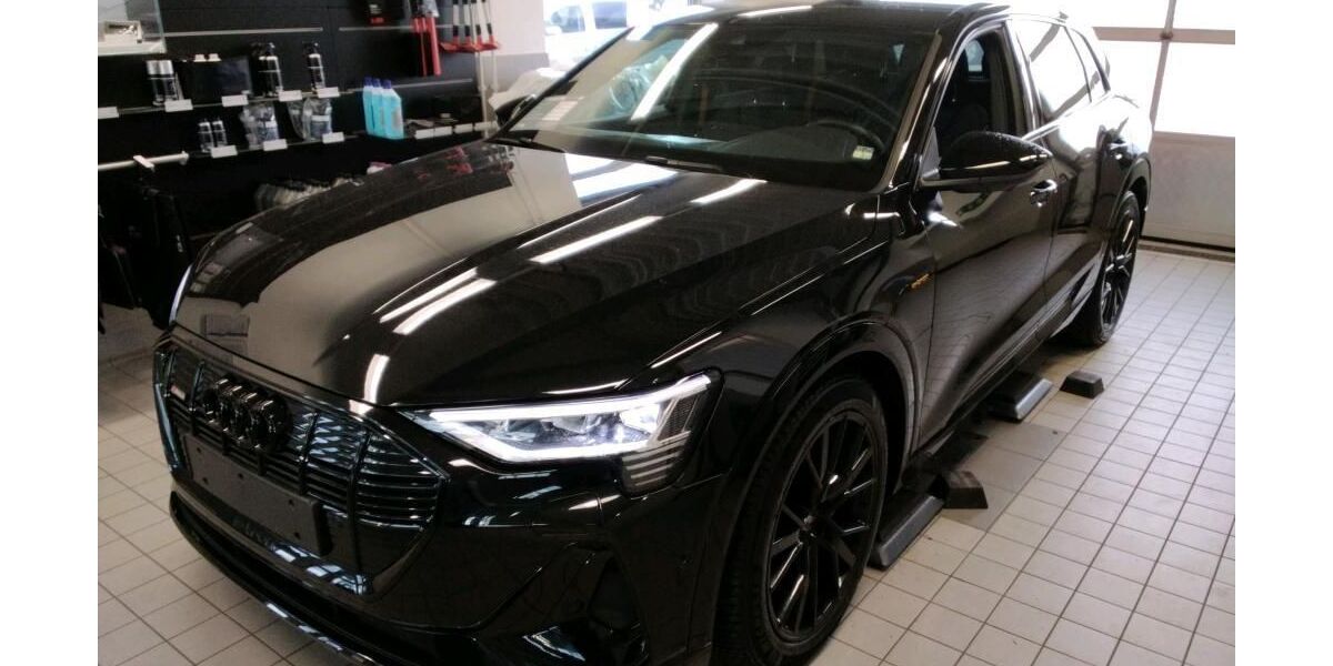 Audi e-tron 9.999 km 35.915 &euro; Hagen 58091