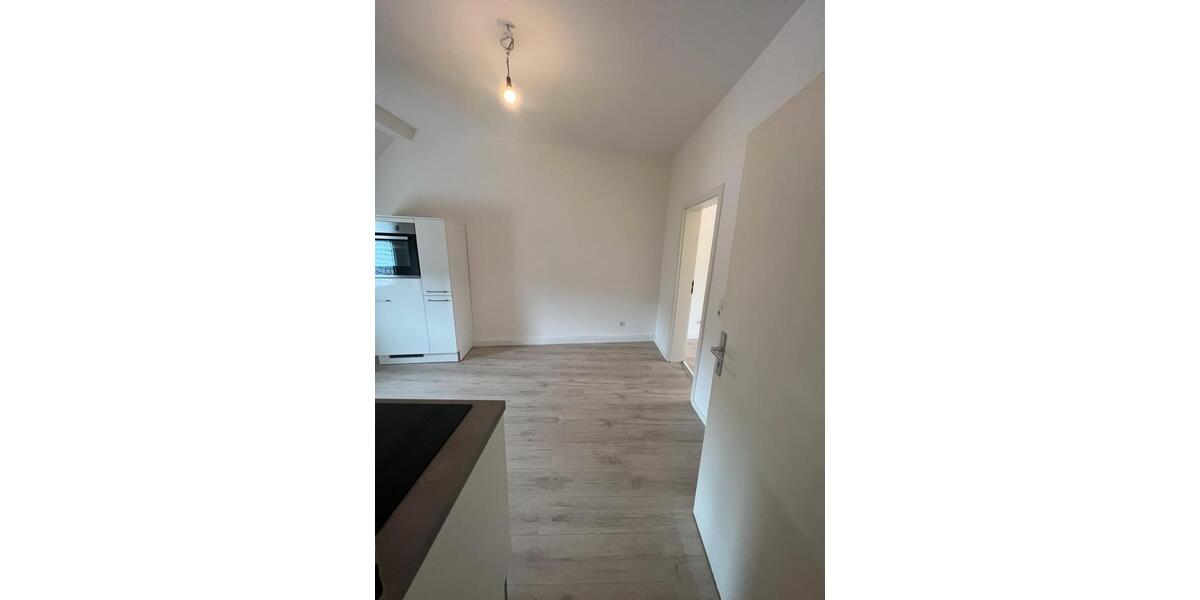 Dachgeschoßwohnung Hagen Dahl - 4 Zimmer, 90 m&sup2;, 950&euro; | Angebot:26356830