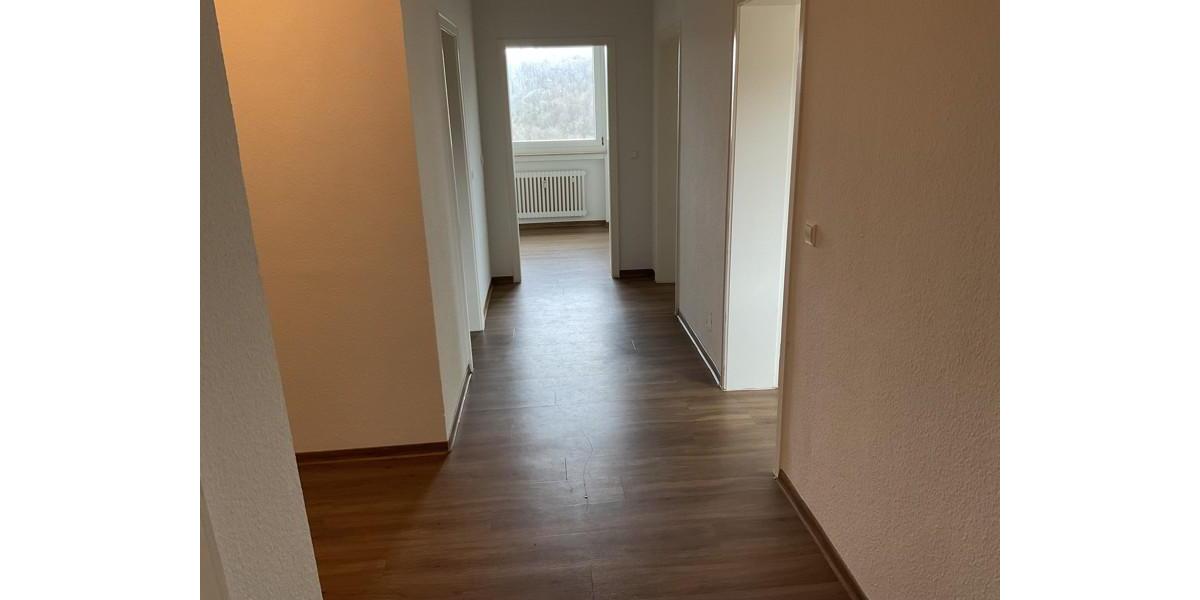 Etagenwohnung Iserlohn - 3 Zimmer, 79 m&sup2;, 548&euro; | Angebot:24437108
