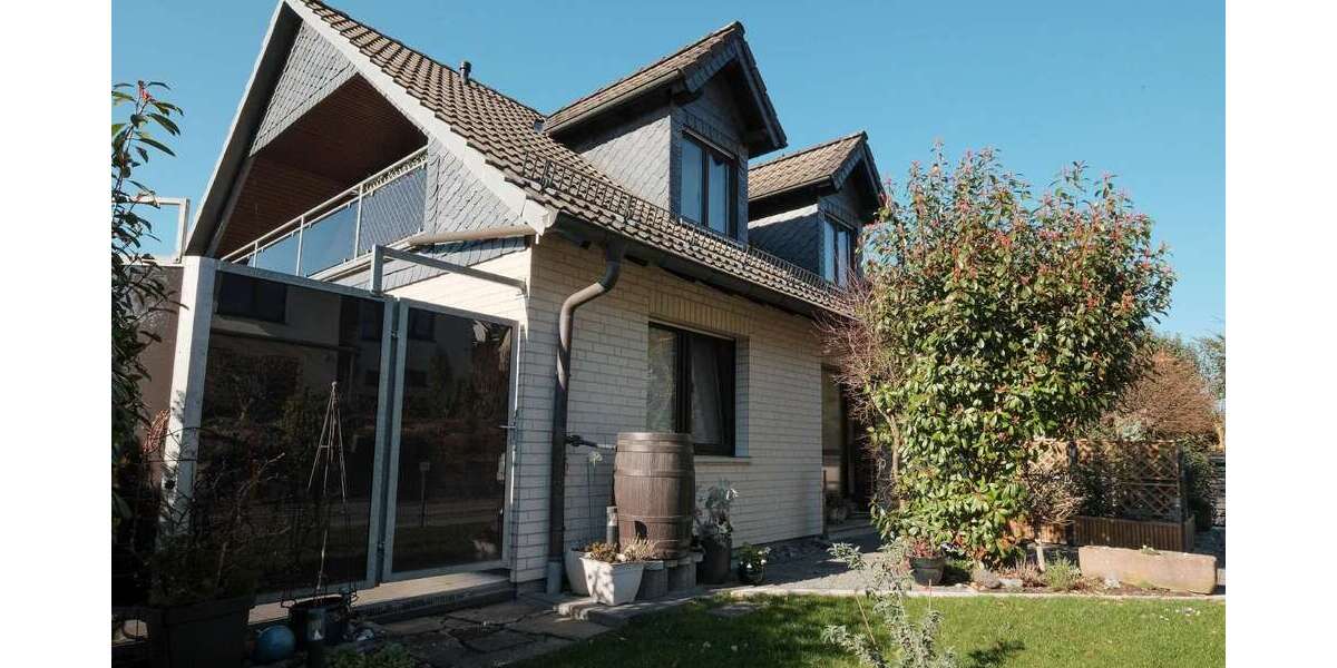Einfamilienhaus Engelskirchen - 6 Zimmer, 140 m&sup2;, 465.000&euro; | Angebot:25801093