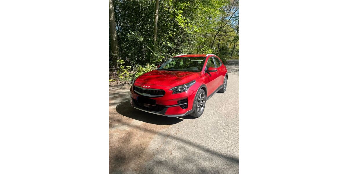 Kia XCeed 90.000 km 14.999 &euro; Sundern 59846