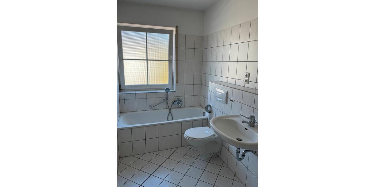 Etagenwohnung Lüdenscheid Staberg - 3 Zimmer, 75 m&sup2;, 600&euro; | Angebot:26289248