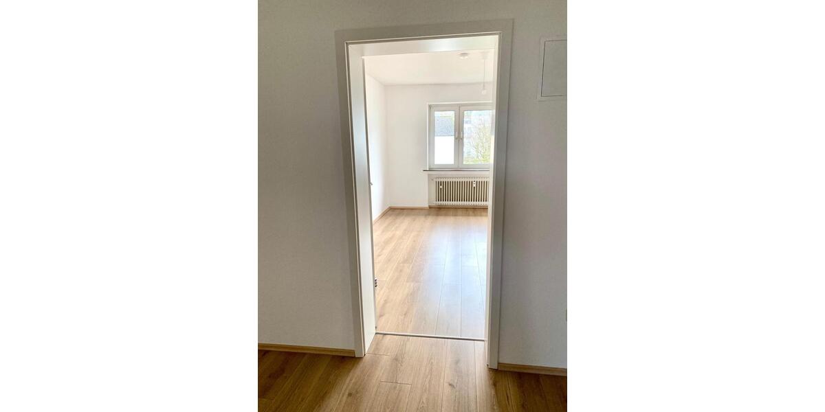 Etagenwohnung Lüdenscheid Staberg - 3 Zimmer, 74 m&sup2;, 760&euro; | Angebot:26415657