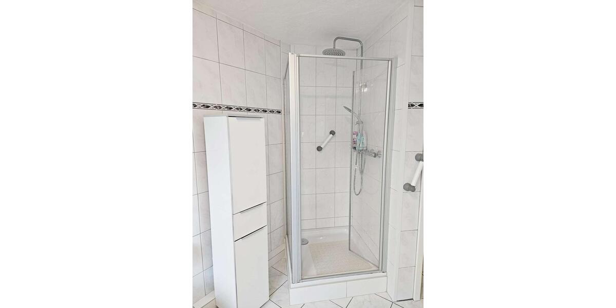 Terrassenwohnung Sundern (Sauerland) - 3 Zimmer, 80 m&sup2;, 650&euro; | Angebot:26338392