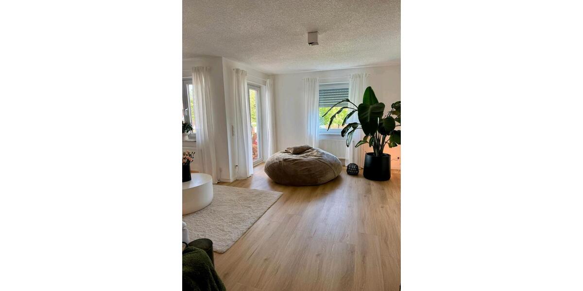 Etagenwohnung Lüdenscheid Augustenthal - 3 Zimmer, 83 m&sup2;, 800&euro; | Angebot:26656197