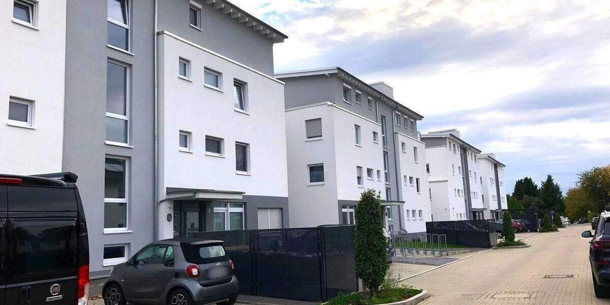 Etagenwohnung Hemer - 2 Zimmer, 83 m&sup2;, 995&euro; | Angebot:26470808