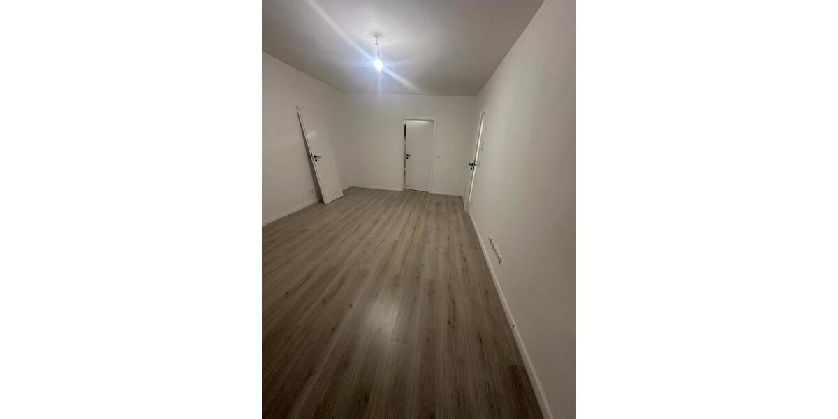 Dachgeschoßwohnung Hagen Hagen-Mitte - 3 Zimmer, 75 m&sup2;, 540&euro; | Angebot:24896185