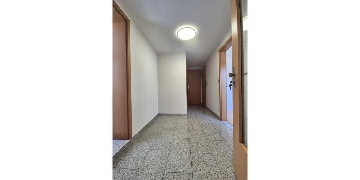 Erdgeschoßwohnung Lindlar - 3 Zimmer, 91 m&sup2;, 800&euro; | Angebot:25884314