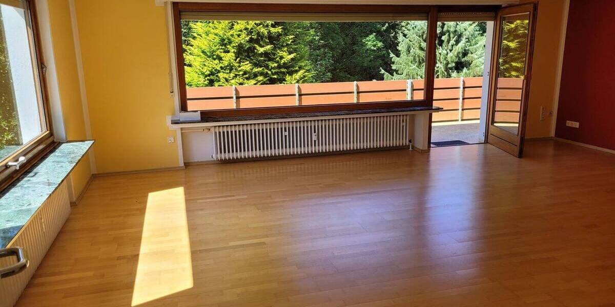 Etagenwohnung Kierspe Bollwerk - 3 Zimmer, 104 m&sup2;, 580&euro; | Angebot:26026606