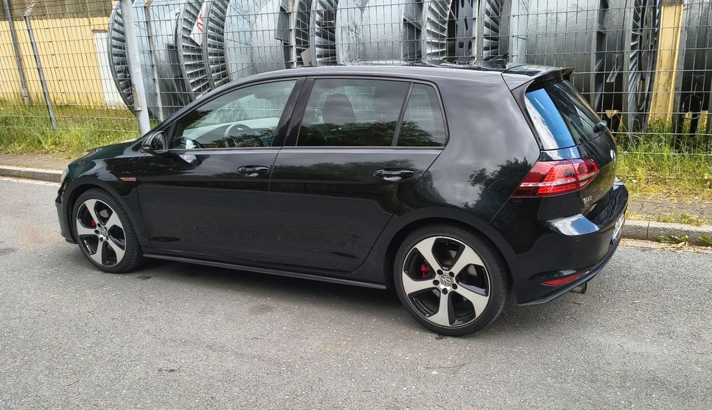 VW Golf 89.800 km 16.200 &euro; Lüdenscheid 58511