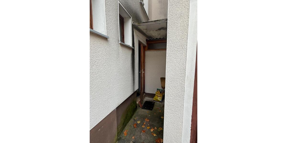 Reihenhaus Menden (Sauerland) - 6 Zimmer, 140 m&sup2;, 325.000&euro; | Angebot:24468870