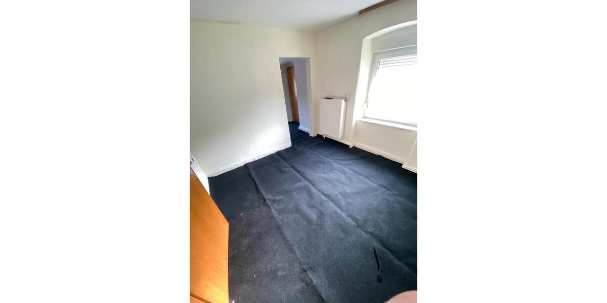 Etagenwohnung Werdohl - 4 Zimmer, 98 m&sup2;, 520&euro; | Angebot:25990090