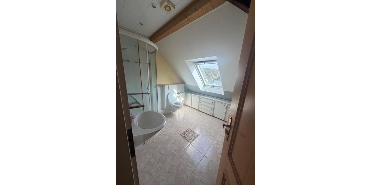 Reihenhaus Menden (Sauerland) Bösperde - 6 Zimmer, 130 m&sup2;, 1.590&euro; | Angebot:26391188