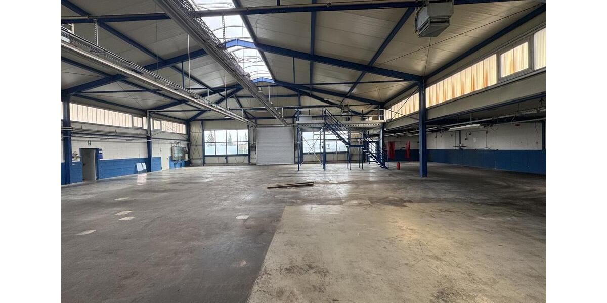 Gewerbeobjekt Plettenberg - 3.100&euro; | Angebot:25812288