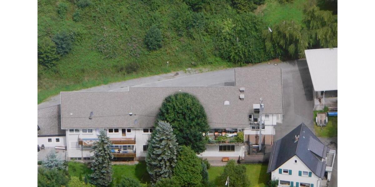 Etagenwohnung Reichshof - 4 Zimmer, 144 m&sup2;, 1.300&euro; | Angebot:26365967