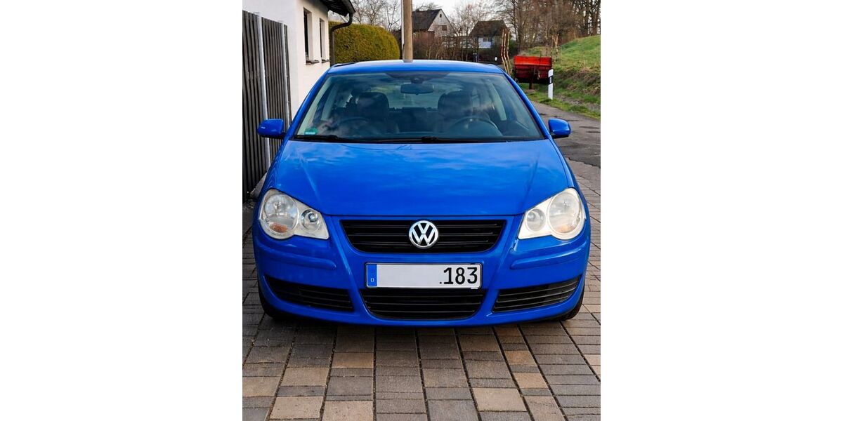 VW Polo 69.500 km 2.900 &euro; Gummersbach 51647