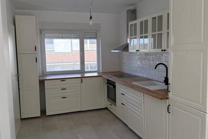 Haus Ennepetal - 4 Zimmer, 110 m&sup2;, 1.500&euro; | Angebot:25857387