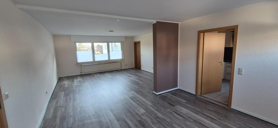 Erdgeschoßwohnung Menden (Sauerland) - 2 Zimmer, 77 m&sup2;, 539&euro; | Angebot:25479699