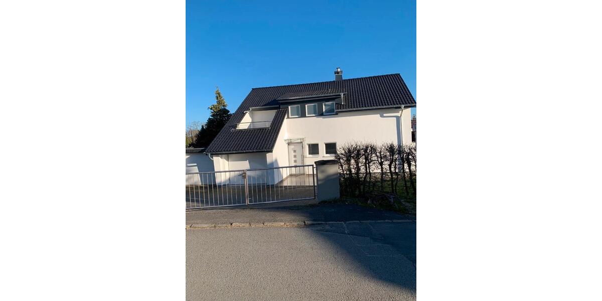 Einfamilienhaus Hückeswagen - 5 Zimmer, 300 m&sup2;, 719.000&euro; | Angebot:25992365