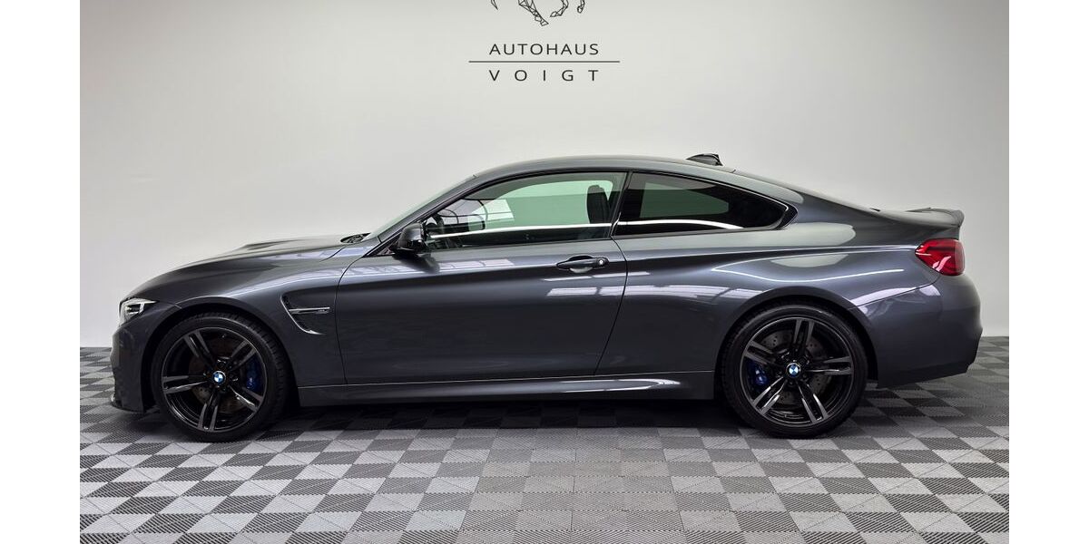 BMW M4 87.660 km 46.790 &euro; Radevormwald 42477