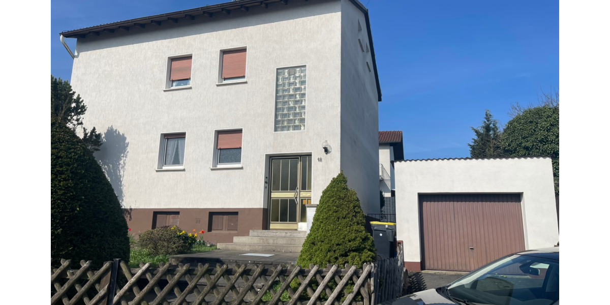 Mehrfamilienhaus, Wohnhaus Balve - 6 Zimmer, 134 m&sup2;, 218.500&euro; | Angebot:25745762