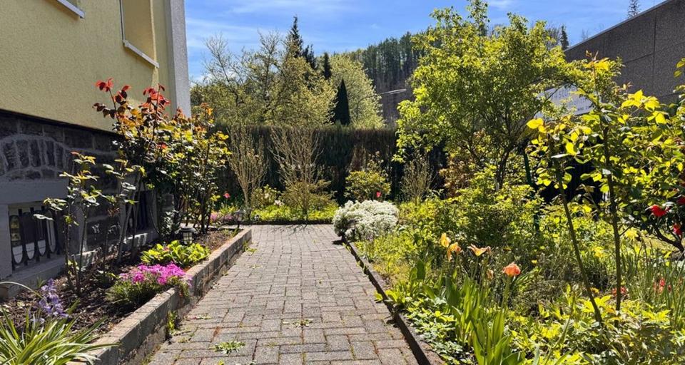 Einfamilienhaus Gummersbach Berstig Süd - 6 Zimmer, 120 m&sup2;, 279.000&euro; | Angebot:26394992