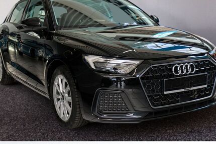 Audi A1 9.900 km 21.990 &euro; Menden 58706