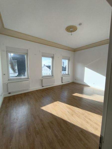 Etagenwohnung Lüdenscheid Staberg - 2 Zimmer, 84 m&sup2;, 670&euro; | Angebot:26487382