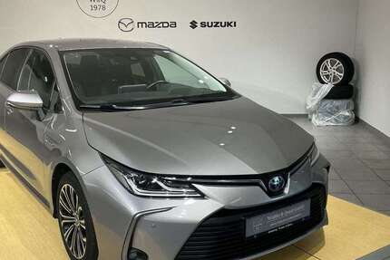 Toyota Corolla 61.300 km 18.490 &euro; Gummersbach 51645