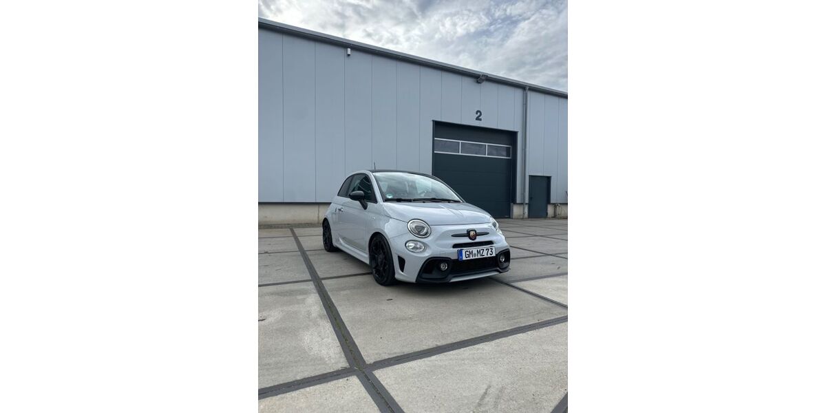 Abarth 595 75.000 km 14.399 &euro; Wipperfürth 51688