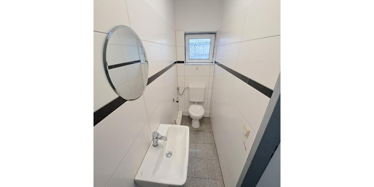 Gewerbeobjekt Gummersbach Berstig Süd - 5&euro; | Angebot:24382601