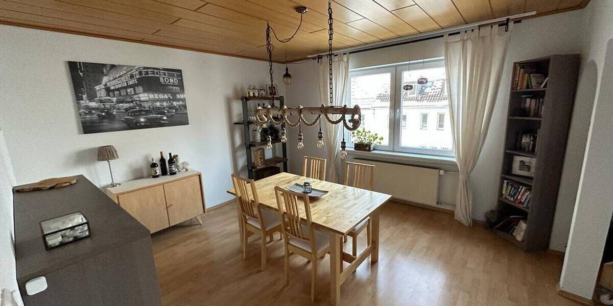 Etagenwohnung Gummersbach - 4 Zimmer, 107 m&sup2;, 250.500&euro; | Angebot:25992797