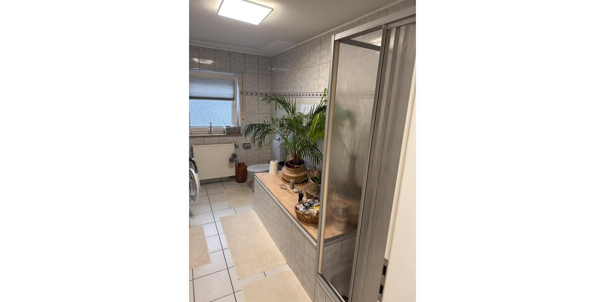 Etagenwohnung Bergneustadt - 3 Zimmer, 81 m&sup2;, 750&euro; | Angebot:25967562