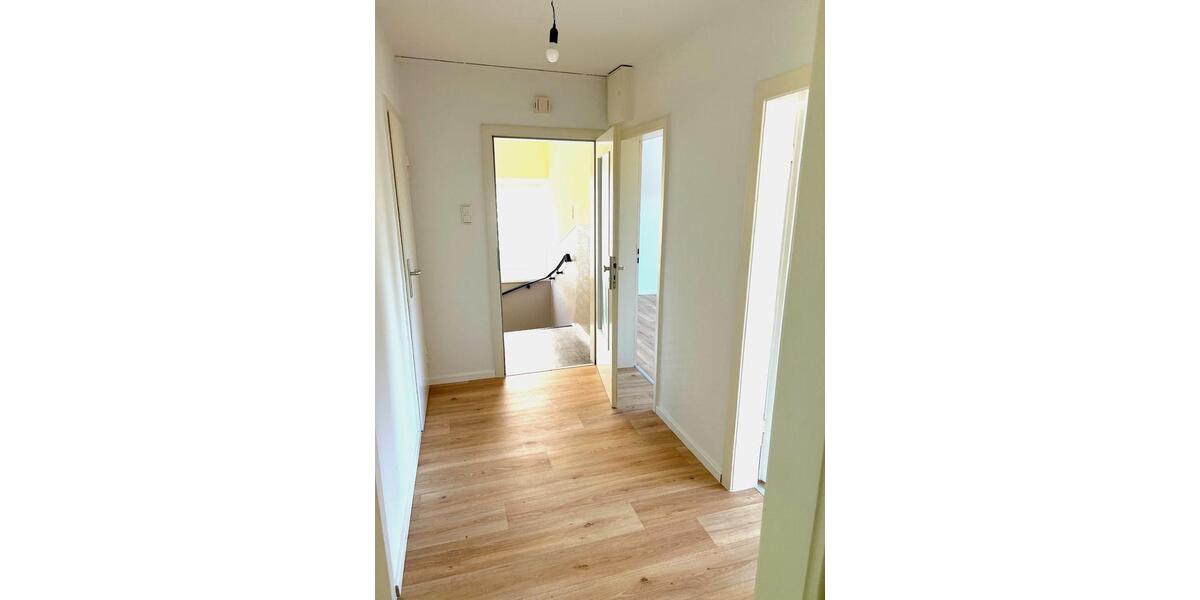 Etagenwohnung Lüdenscheid Staberg - 3 Zimmer, 63 m&sup2;, 450&euro; | Angebot:26034955