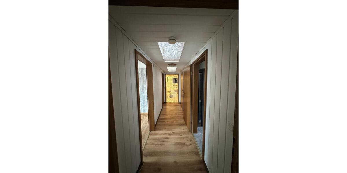 Dachgeschoßwohnung Gummersbach Berstig Süd - 3 Zimmer, 80 m&sup2;, 760&euro; | Angebot:26441258