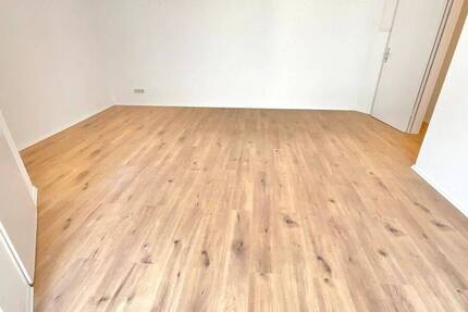 Zimmer Hagen Wehringhausen - 3 Zimmer, 84 m&sup2;, 499&euro; | Angebot:26596375