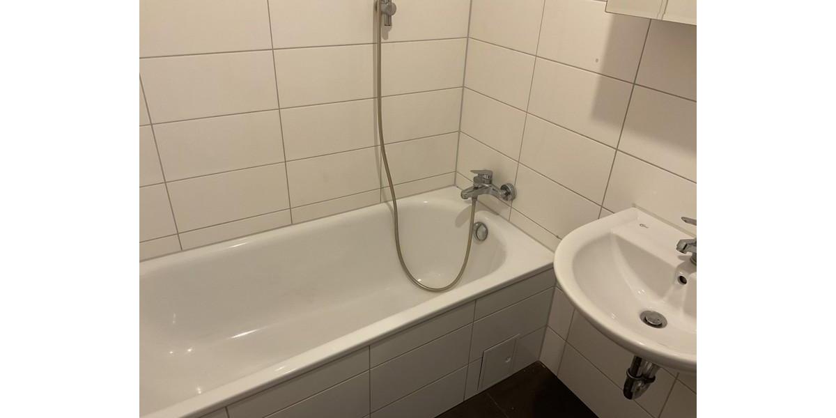 Etagenwohnung Iserlohn - 3 Zimmer, 79 m&sup2;, 548&euro; | Angebot:24437108