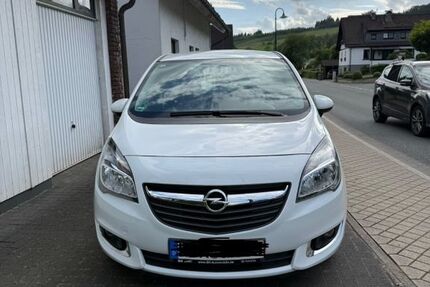 Opel Meriva 73.000 km 7.500 &euro; Finnentrop 57413