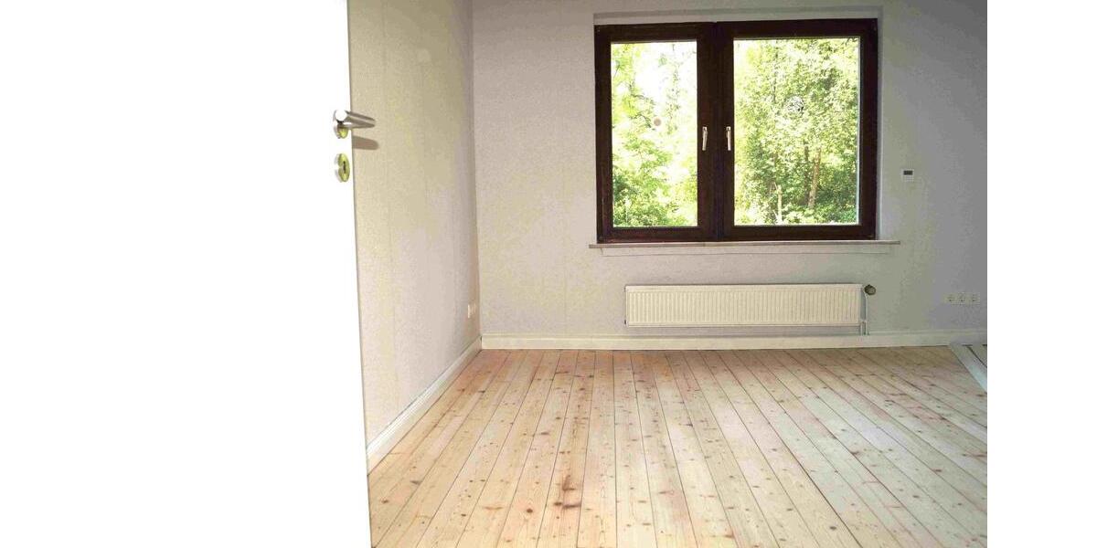 Einfamilienhaus Gummersbach Hepel - 10 Zimmer, 247 m&sup2;, 499.000&euro; | Angebot:25793023