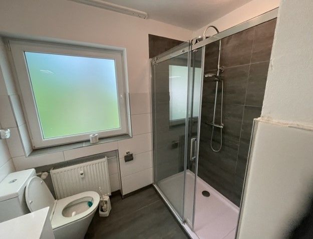 3 Zimmer, Kü, Bad, Gä-WC, Loggia, Sauna zw. Halver - Lüdenscheid - Etagenwohnung Lüdenscheid Brügge | Angebot:26063661