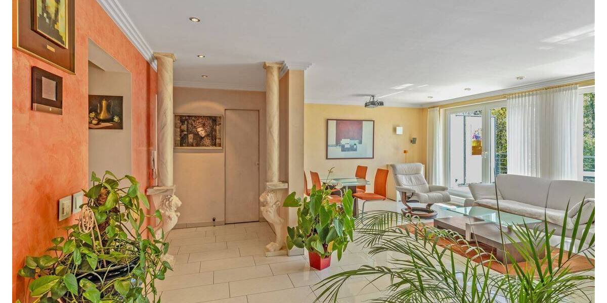 Hochwertige Penthouse-Wohnung mit großem Balkon und Kfz-Stellplätzen - Etagenwohnung Lüdenscheid Hellersen | Angebot:25568111