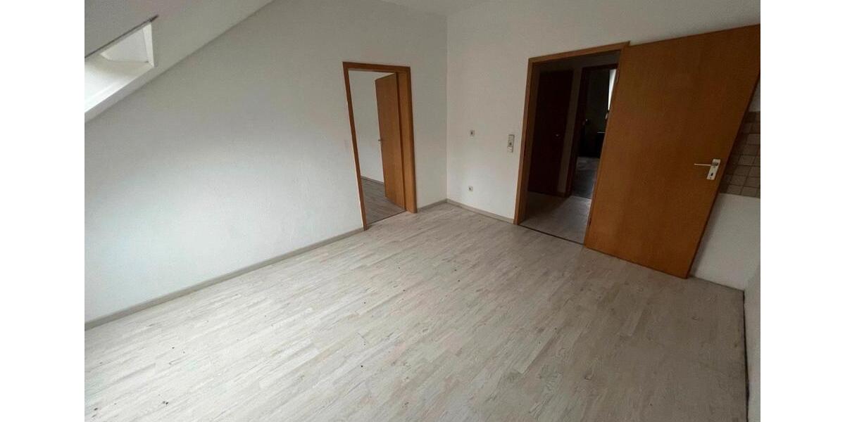 Etagenwohnung Lüdenscheid Brügge - 3 Zimmer, 70 m&sup2;, 490&euro; | Angebot:26678006