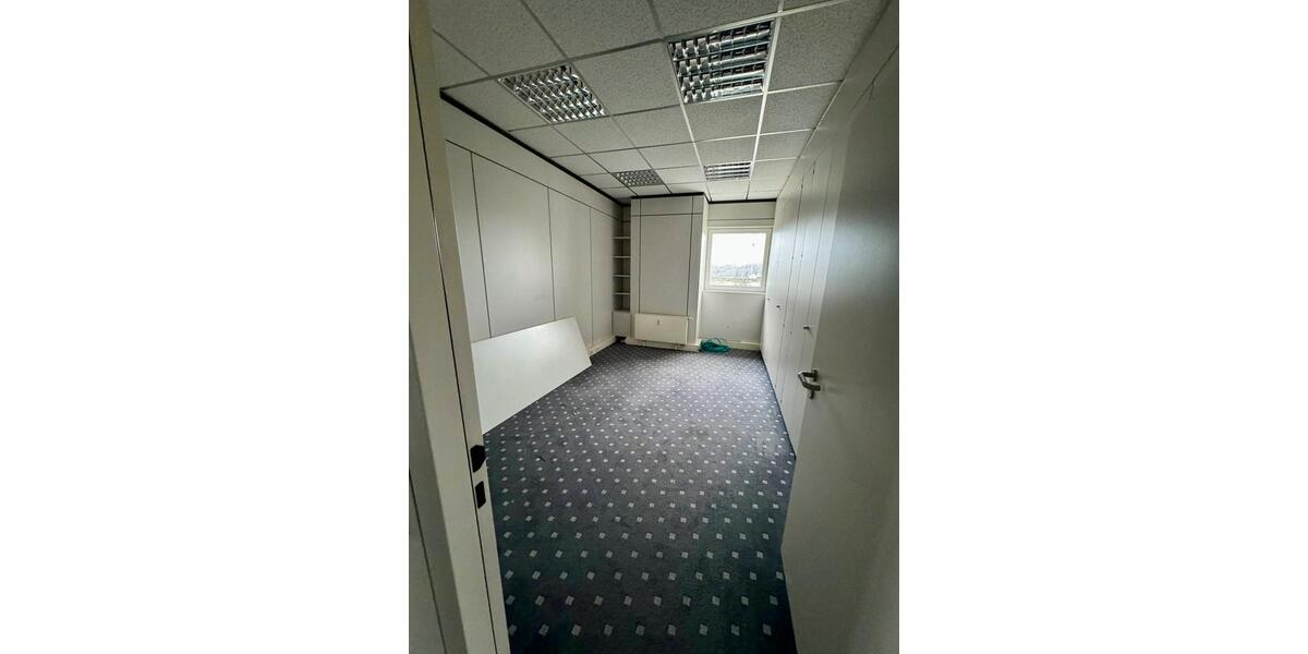 Gewerbeobjekt Meinerzhagen - 1.400&euro; | Angebot:18550253