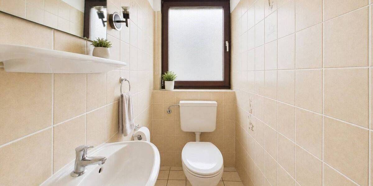 Etagenwohnung Hagen Hochschulviertel - 4 Zimmer, 119 m&sup2;, 192.000&euro; | Angebot:26887644