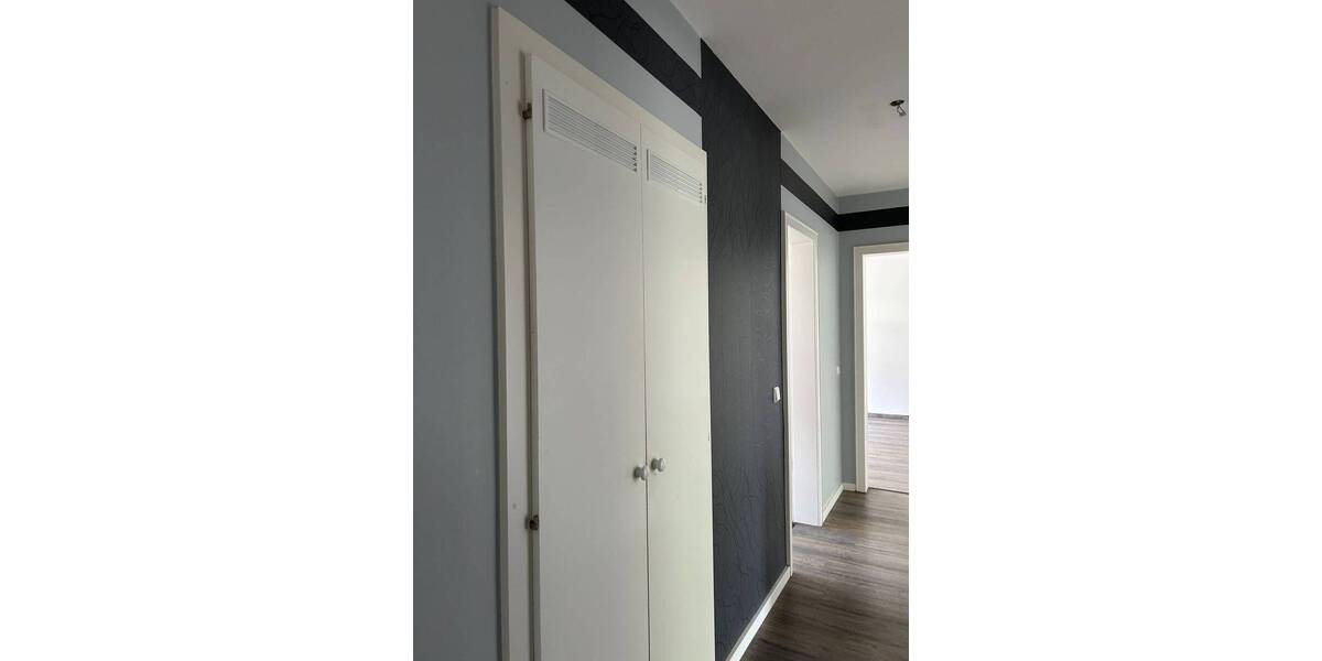 Etagenwohnung Gummersbach Reininghausen - 4 Zimmer, 98 m&sup2;, 1.125&euro; | Angebot:26909114