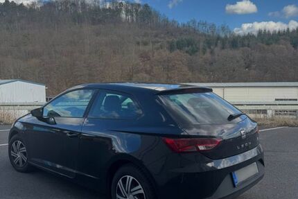 Seat Leon 191.607 km 4.900 &euro; Gummersbach 51645