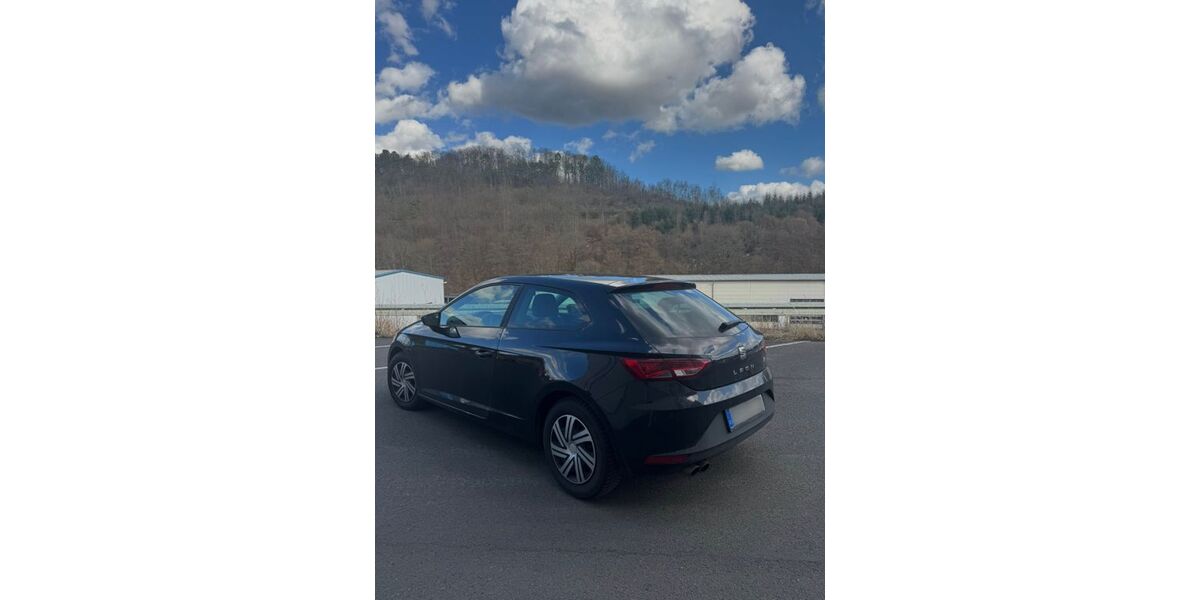 Seat Leon 191.607 km 4.900 &euro; Gummersbach 51645