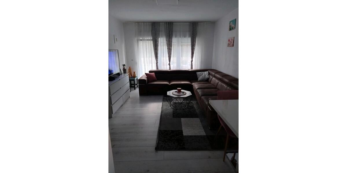 Erdgeschoßwohnung Werdohl - 3 Zimmer, 61 m&sup2;, 300&euro; | Angebot:26001870